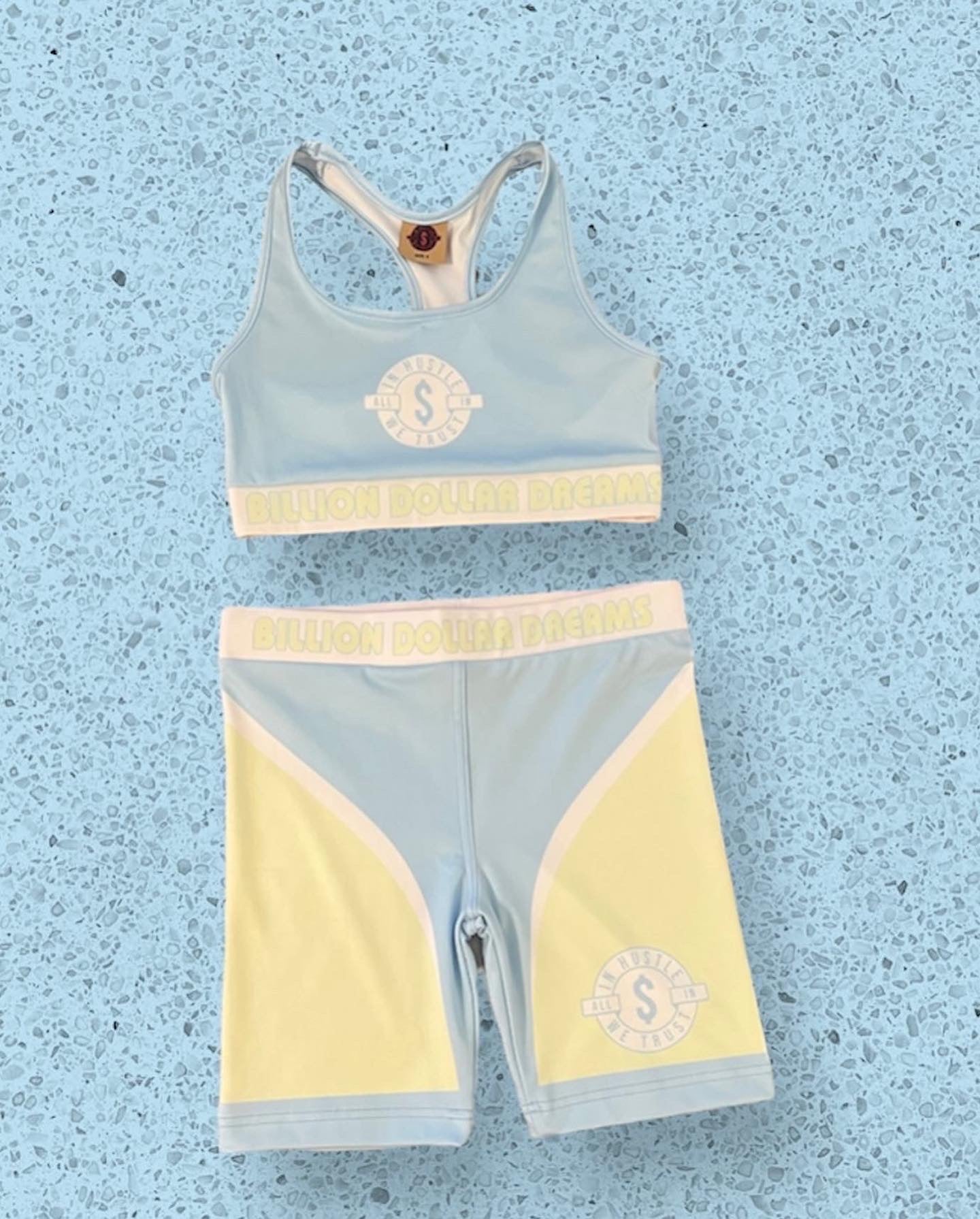 Sports Bra & Biker Shorts Set Blue/Yellow